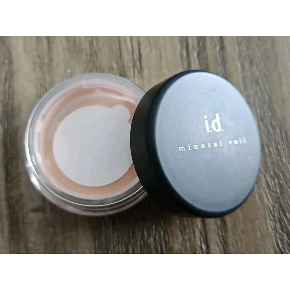 Bare Minerals Bare Escentuals Mineral Veil Loose Powder 2g/.06oz 36078 NEW Seale
